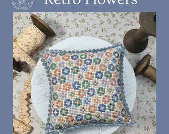 PDF Retro Flowers Cross Stitch Pattern by Textilly