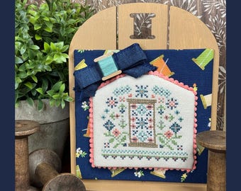 PDF Floral Spool Cross Stitch Pattern by Textilly