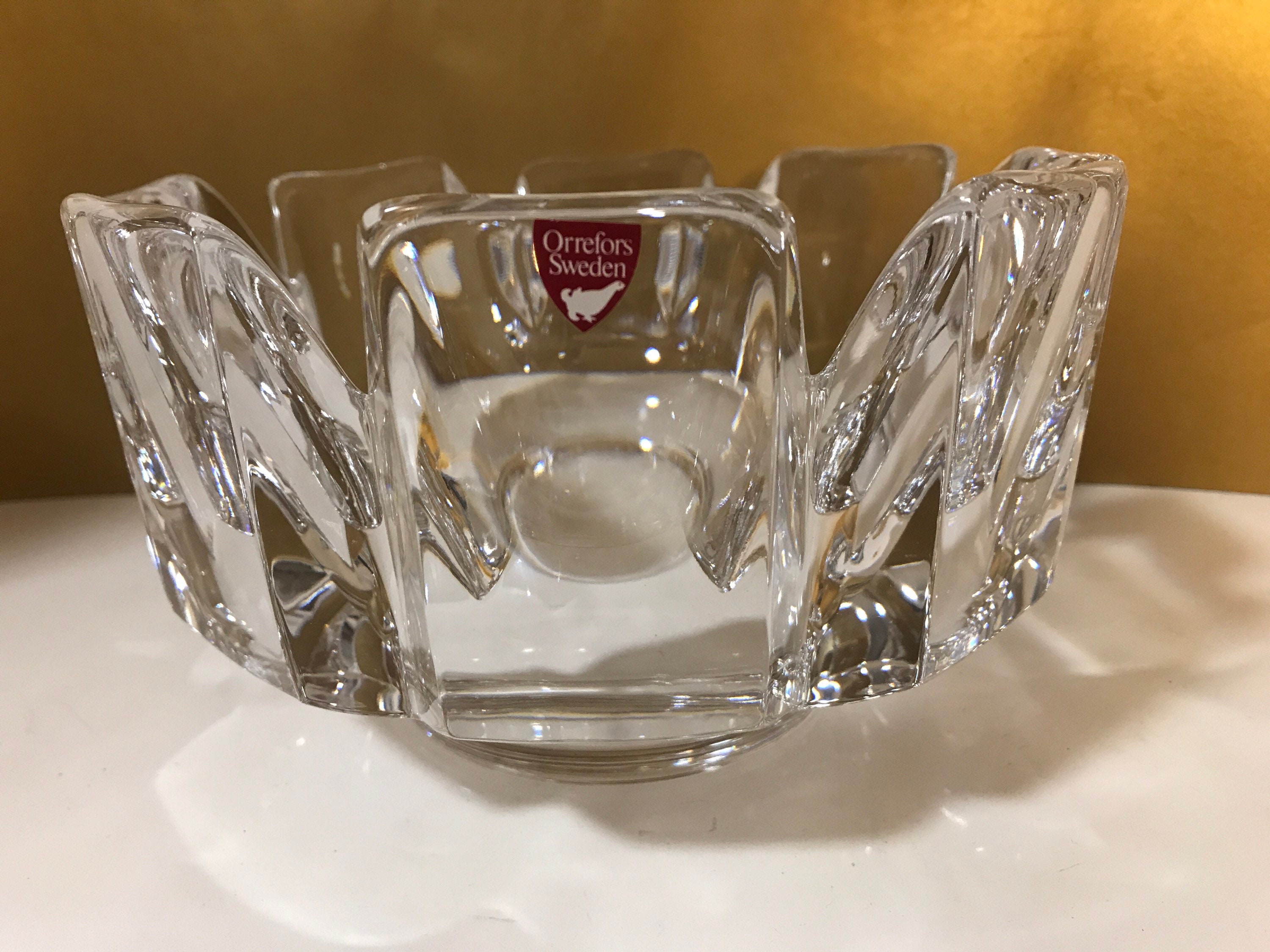 ヴィンテージ オレフォス コロナ クリスタル ボウル: ラース