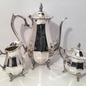 Vintage Rogers Bros. Magic Rose Coffee Pot/Tea Pot Sugar Creamer 3 pc Set Heavy Silver Plate