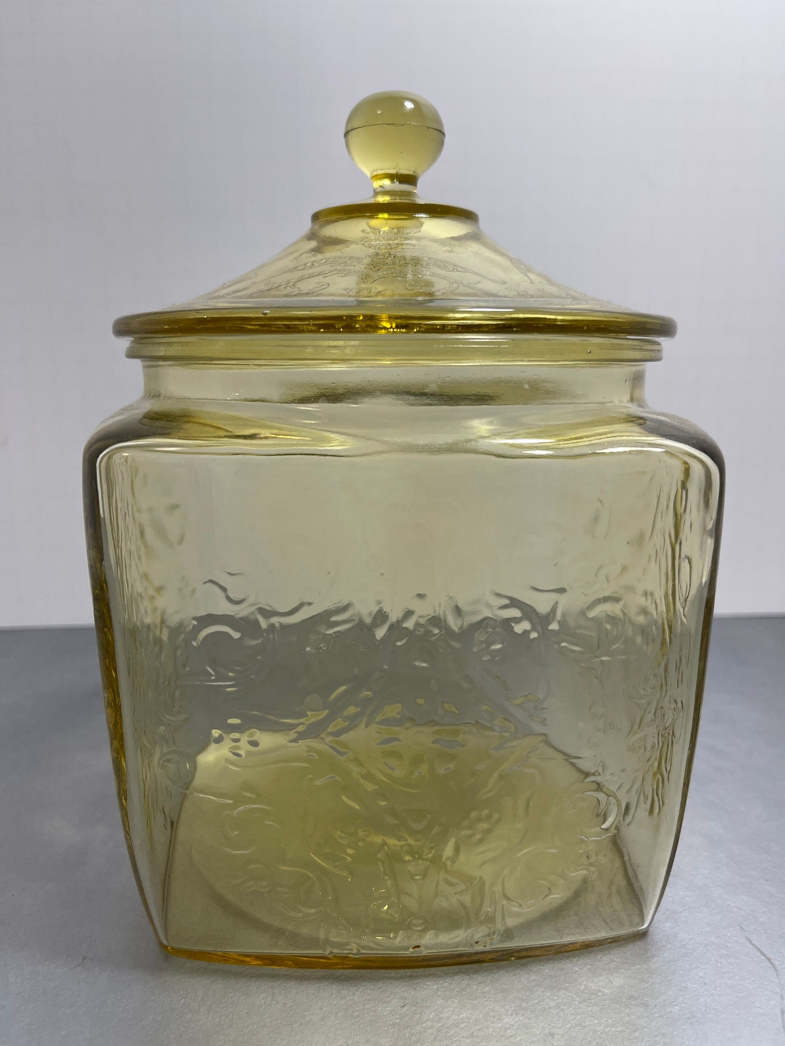 Vintage/nearly Antique Biscuit Jar/Cookie Jar Pale Gold Yellow Etsy