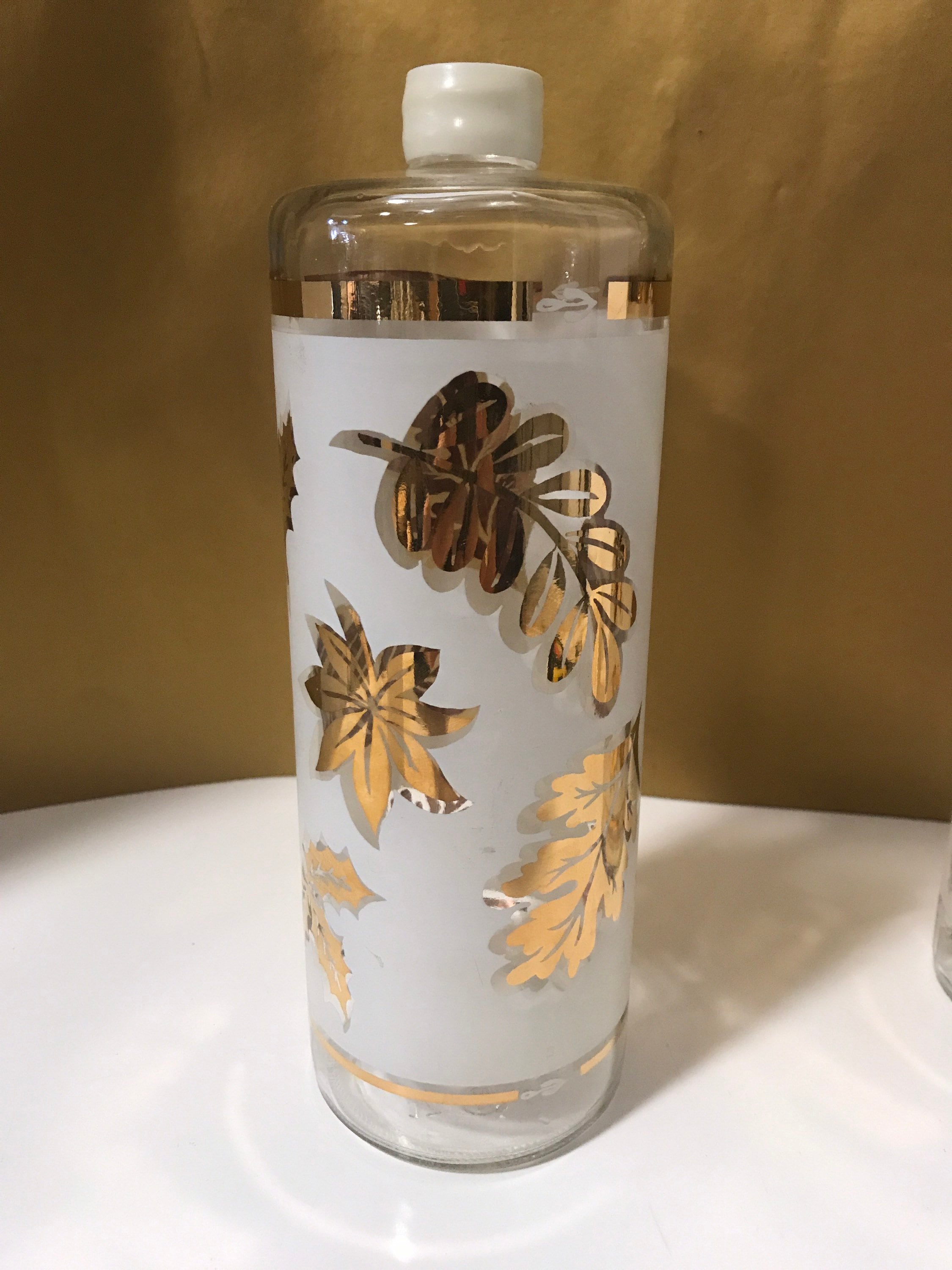 Vintage Frosted & Gold Leaves Decanter Whiskey Scotch Bourbon Etsy