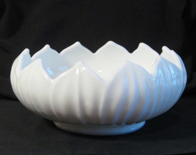 Westmoreland Lotus Flower Centerpiece Bowl Vintage White Milk Glass Etsy