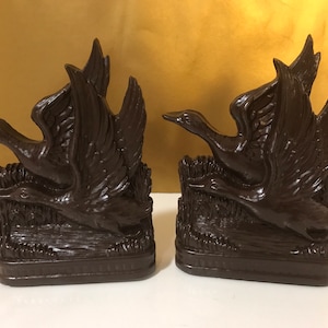 1940s Syroco Wood  Wild Geese in Flight bookends Hand Painted Brown