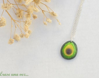 Avocado necklace made by hand with polymer clay, handmade pendant, vegan necklace, gift for woman and girl.