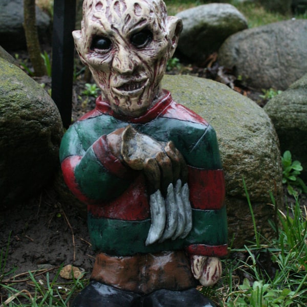 The Springwood Terror - Nightmare Horror Gnome