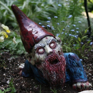 Forest Stump Crawling Zombie Gnome image 1