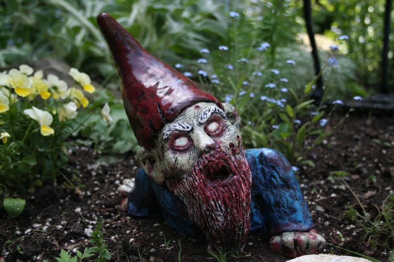 Forest Stump Crawling Zombie Gnome image 1