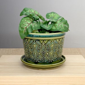 Small Ceramic Planter – Planter with Attached Bottom - Bee Floral Design - Slip Trailed Pottery