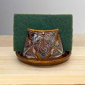 Keramisk svamphållare - Servetthållare - Arabisk blommönster - Köksinredning - Slip Trailed Pottery