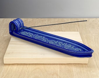 Ceramic Incense Burner – Incense Stick Holder – Arabesque Design – Slip Trailed Pottery