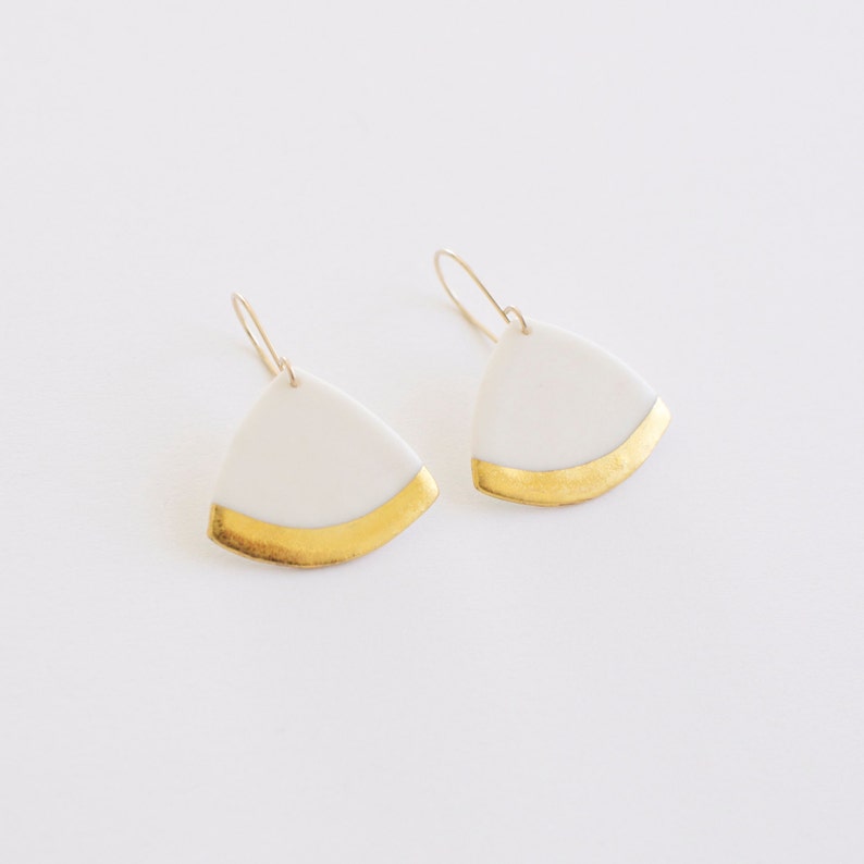 P a o l a Elegant summer earrings White & gold porcelain Etsy