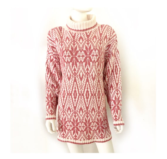 Vintage 1980s oversized pink and cream graphic tur
