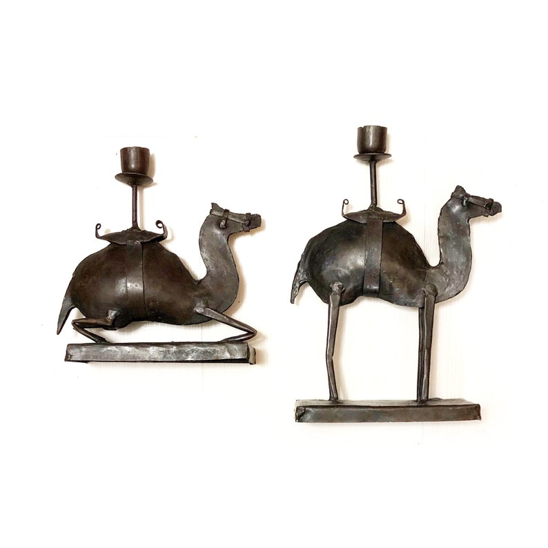 Essay about curled metal 04 picture