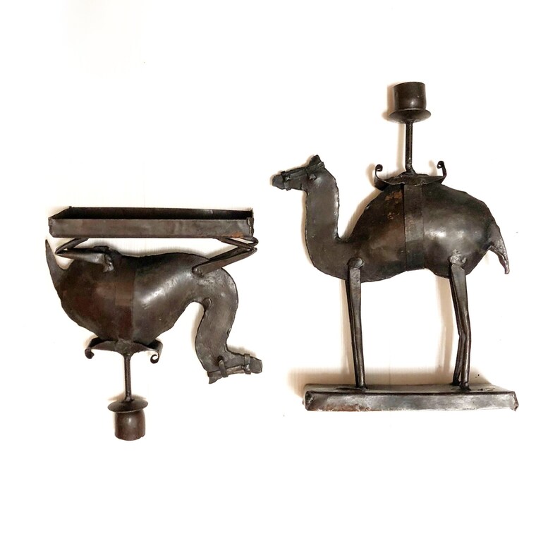 Essay about curled metal 06 picture