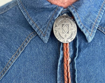 Southwestern Silver Concho Bolo Tie - Gifts for Him Cabochon Indian Leather Cowboy Necktie Accessories Mens Necklace Leather Cord Woven Bola