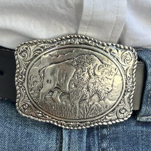 Engraved Buffalo Belt Buckle - Southwestern Head Bull Mans - Yellowstone Horns Head - Bison - Rope Cowboy Engraved Cowboy Leather Silver