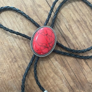 Red Vein Stone bolo tie - Gemstone Cameo Mens Necktie Bola Leather Western Gift Idea Wedding Party Cabochon Silver Necklace Man Cabochon