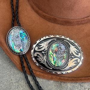 Conjunto de corbata bolo y hebilla de concha de abulón: corbata de cuero estilo western
