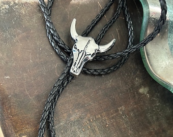 Silver Steer Skull Bolo Tie - Western Rope Leather Necklace - Gifts for Him Cabochon bull Cow Cowboy Necktie Accessories Mens Necklace Man