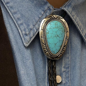 Teardrop turquoise bolo tie - Turquoise Stone Intricate Engraved Detail Southwestern Gift Idea Necktie Bola Wedding Party Idea Mens