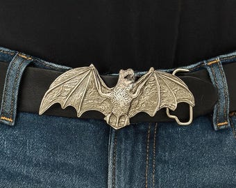 Vintage Style Large Bat Belt Buckle - Pewter - Rare - Dracula - Megabat - Flying Night Creature Wings Scary Animal -  Fathers Day Gift Idea