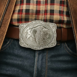 Fibbia per cintura con incisione a forma di bufalo: stile cowboy del sud-ovest - adatta a cinture da 1,5&quot;