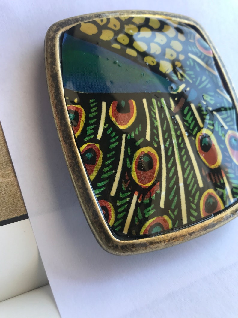 Bird Feather Green Turquoise Blue Vintage Peacock Belt Buckle Brass Inlay Print Painting Lover Art Deco Style Colorful Design