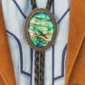 Abalone Shell Bolo Tie : Leather Cord Cowboy Necklace