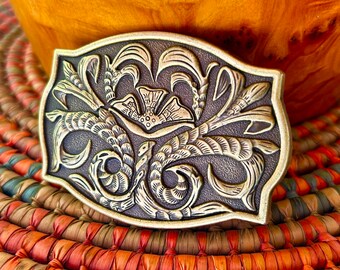 Engraved Brass Western Belt Buckle: Floral Lily Leaf Design  display picture 3