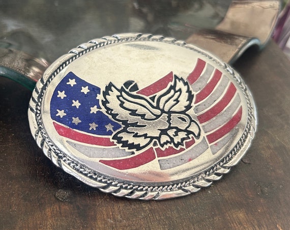 Beautiful Eagle American Flag Belt Buckle - stone… - image 1