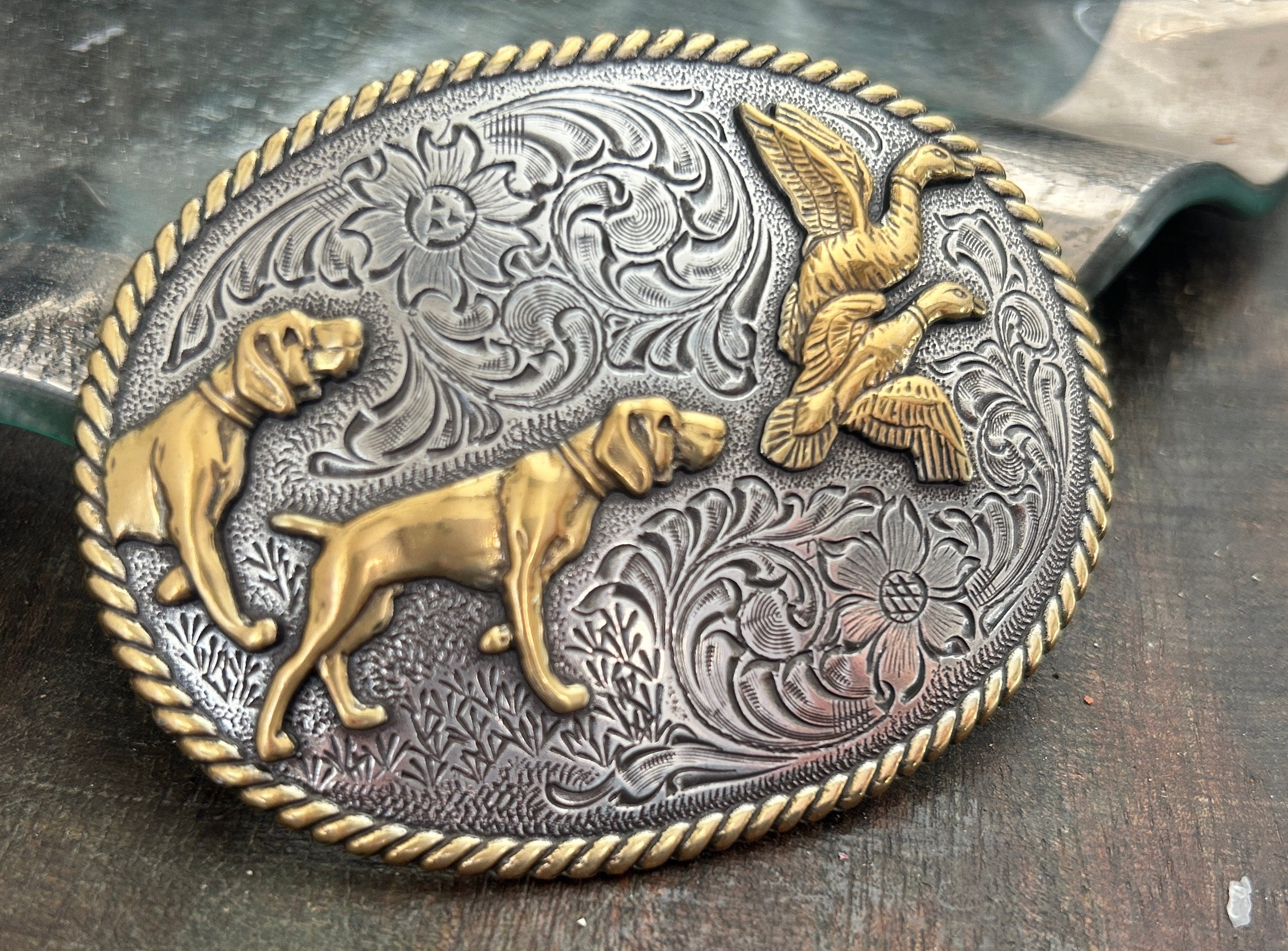 Hunting dog sales belt buckle