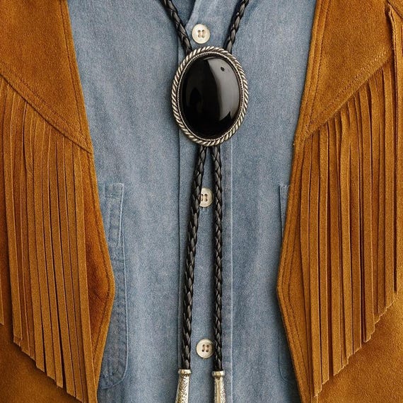 GelConnie Wolf Bolo Tie Native American Bolo Tie in Pakistan