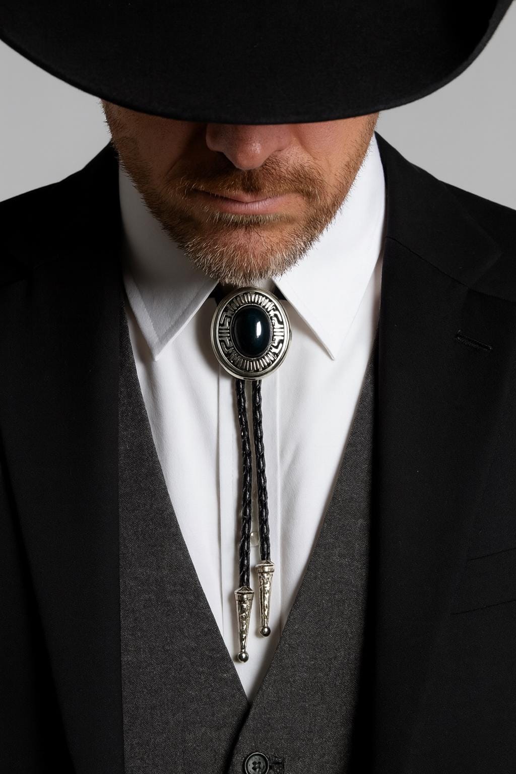 Bolo Tie (cravate Bolero) Good Art Hlywd - Argent Et Cuir Noir, Jumbo, Neuf Sans étiquette