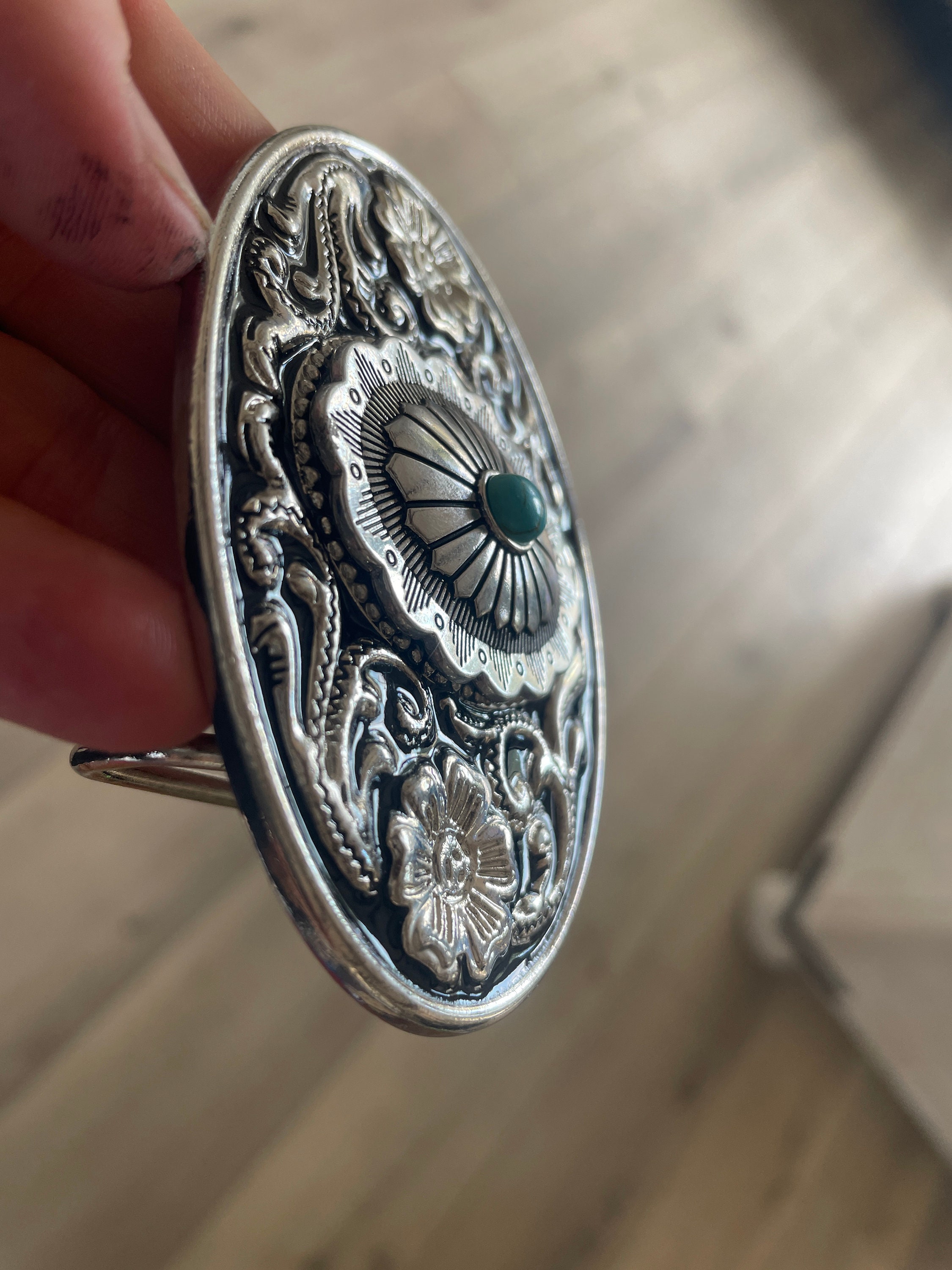 Turquoise Western Belt Buckle: Engraved Silver Oval Cabochon 