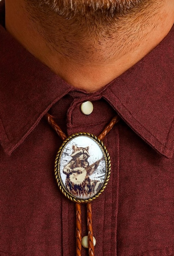 Banjo Raccoon Bolo Tie : Western Leather Necktie, Country Music