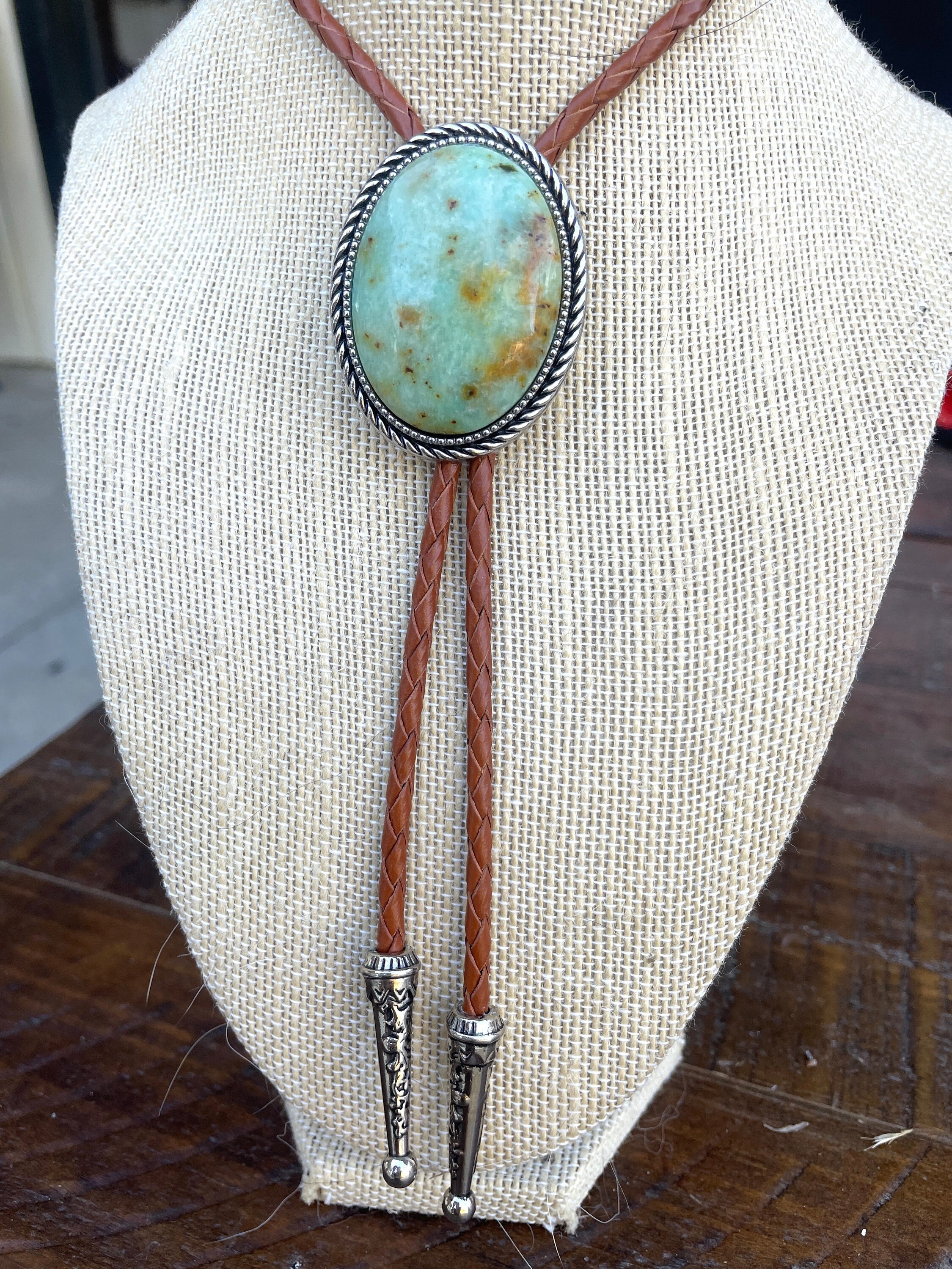 Make a Gemstone Bolo Tie - Rings and ThingsRings and Things
