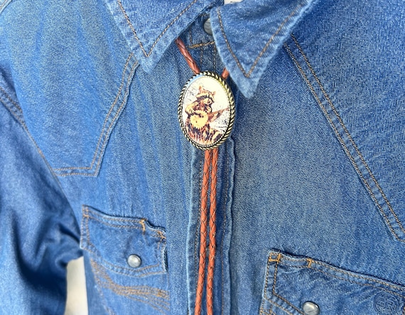 Banjo Raccoon Bolo Tie : Western Leather Necktie, Country Music