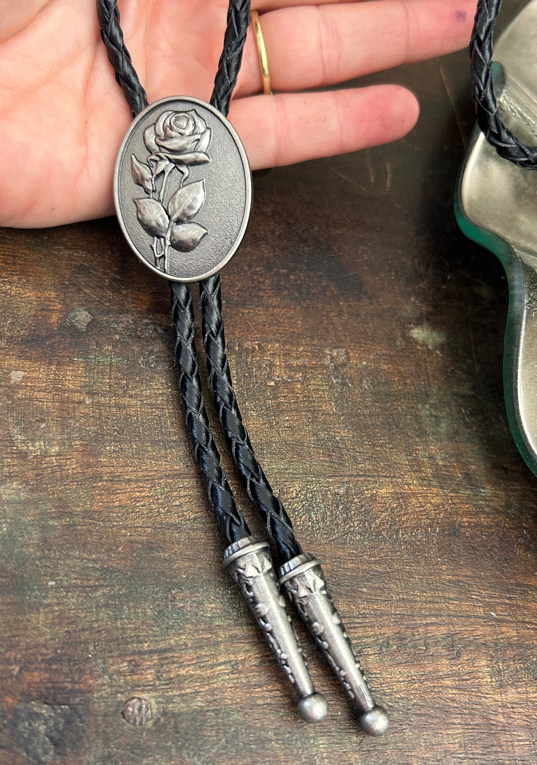 Cravatta Bolo Uomo E Donna Stile Cowboy | Regolabile 45-80 Cm, Con Pendente In Lega E Pietra Turchese | Moda Country E Western