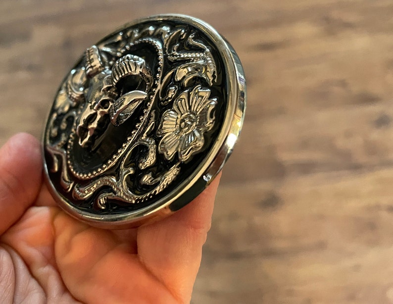 Bighorn Ram Skull Belt Buckle Horn Goat Sheep Animal Skeleton Western Style Silver Portrait Custom Cabochon Cameo Silver Black Engraved image 3