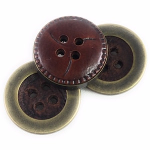 METAL RIM FOLDED Leather 4 Hole Button    E5
