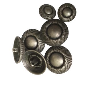 NESTED BALL SILVER Metal Buttons  B11