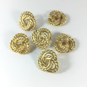 STRAIGHT BRAIDED SWIRL Button    A17