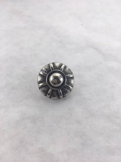 TUFTED DOME SILBER Knöpfe B2