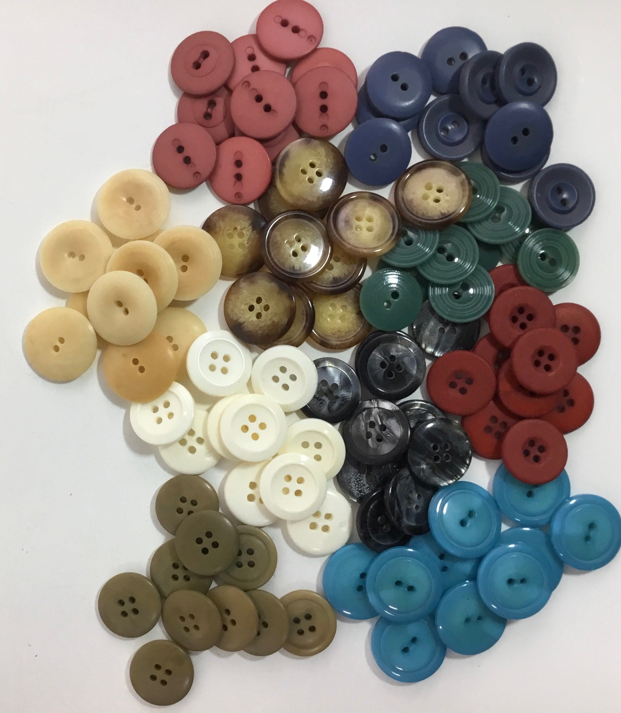 CRAFTER’S MIX. 100 Buttons Total(10 Buttons X 10 Colors) - Etsy