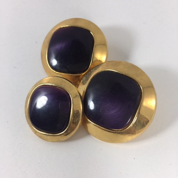 SQUARE PURPLE GOLD Rimmed Buttons    C5