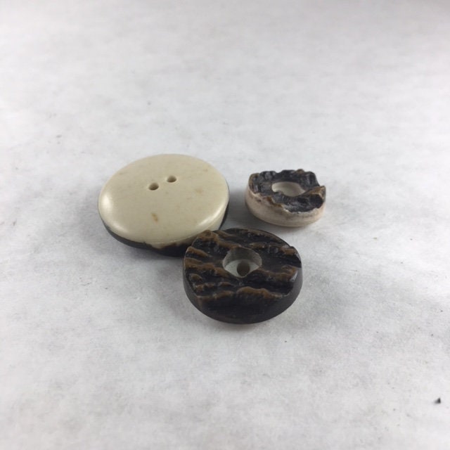 FAUX CARVED BARK Buttons C1 - Etsy