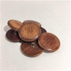 Bottoni in legno LUCIDATO A GRANA FINE D3