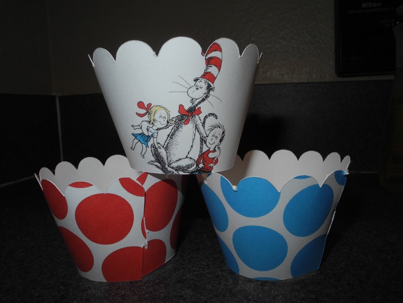 Dr. Seuss Cupcake Wrappers Set of 12 Etsy Dr. Seuss Cupcake Wrappers Set of 12 Etsy