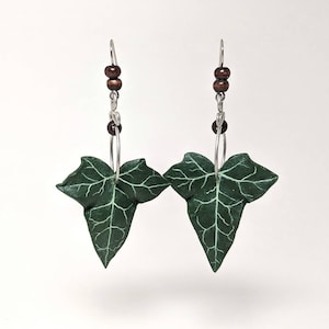 Ivy Leaf Earrings | Green Ivy Leaves Dangle Earrings